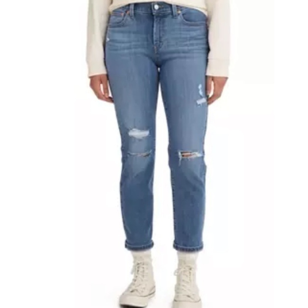 NWT Levi’s Boyfriend Jeans Ripped Distressed Stellar Stretch Tapered 20W or 22W